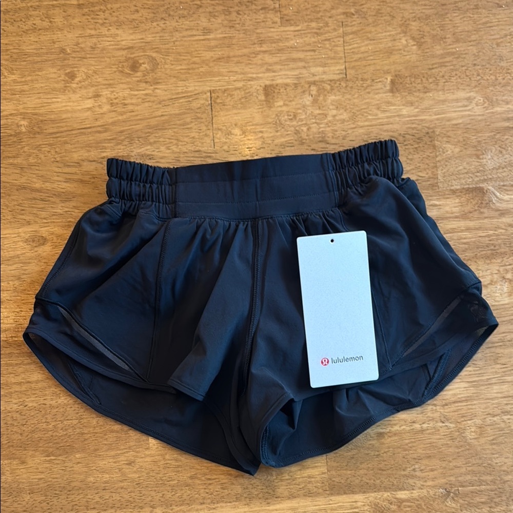 New, never worn Lululemon Women's Black Hotty Hot LR Shorts